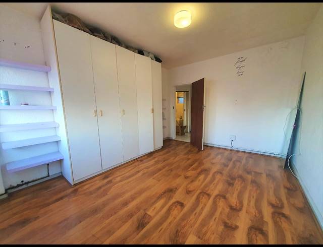 2 BEDROOM APARTMENT FOR SALE IN GLENLILLY